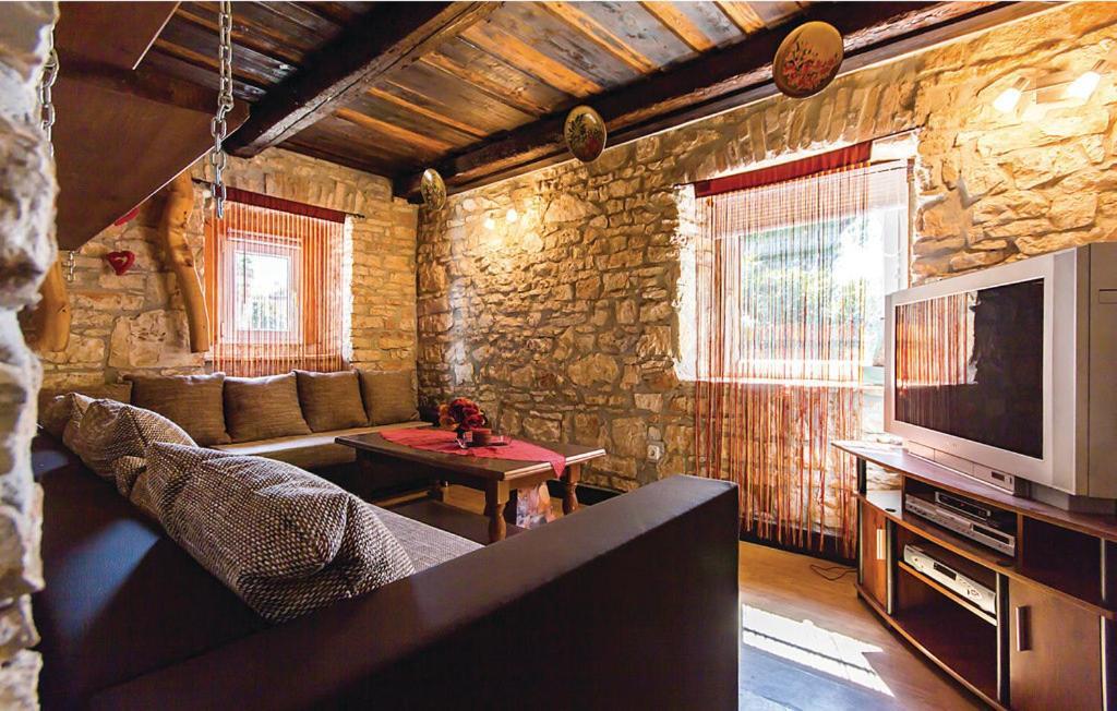 Apartament Holiday House Carpe Diem Pula Zewnętrze zdjęcie